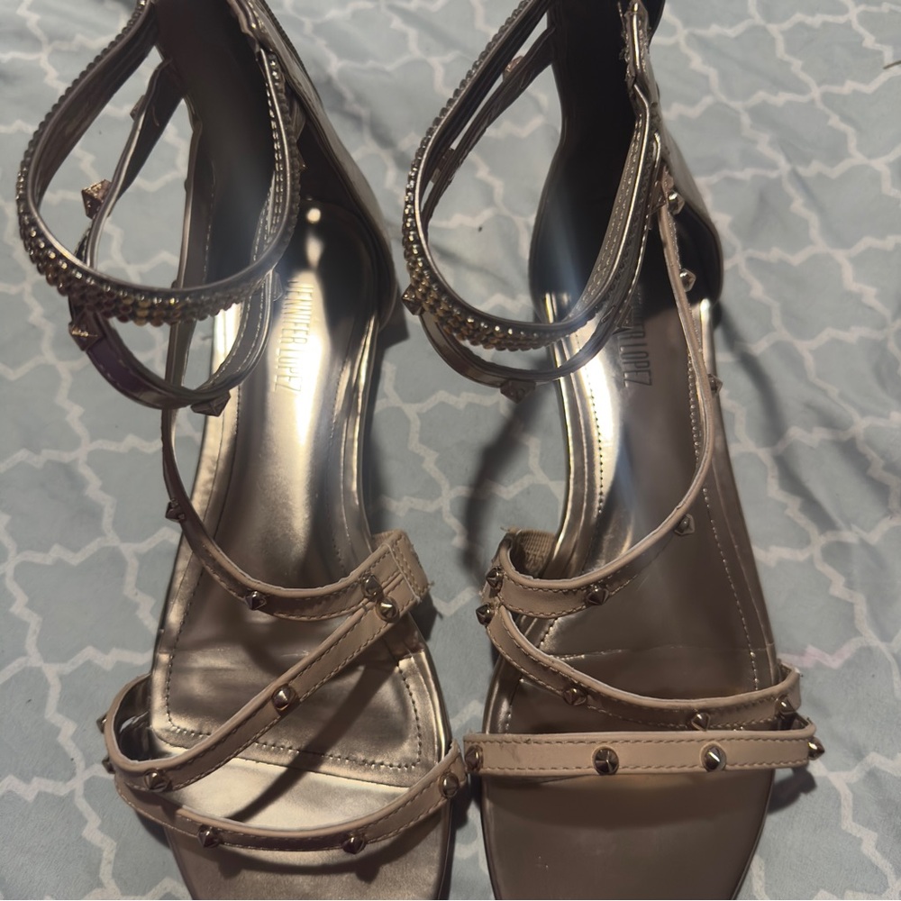 Jennifer Lopez Tan Strappy Heels